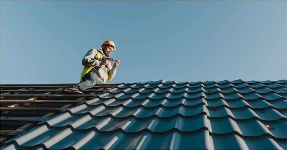 Cool Roof Coating vs. Black Roofs: Which Is Better for Your Home?