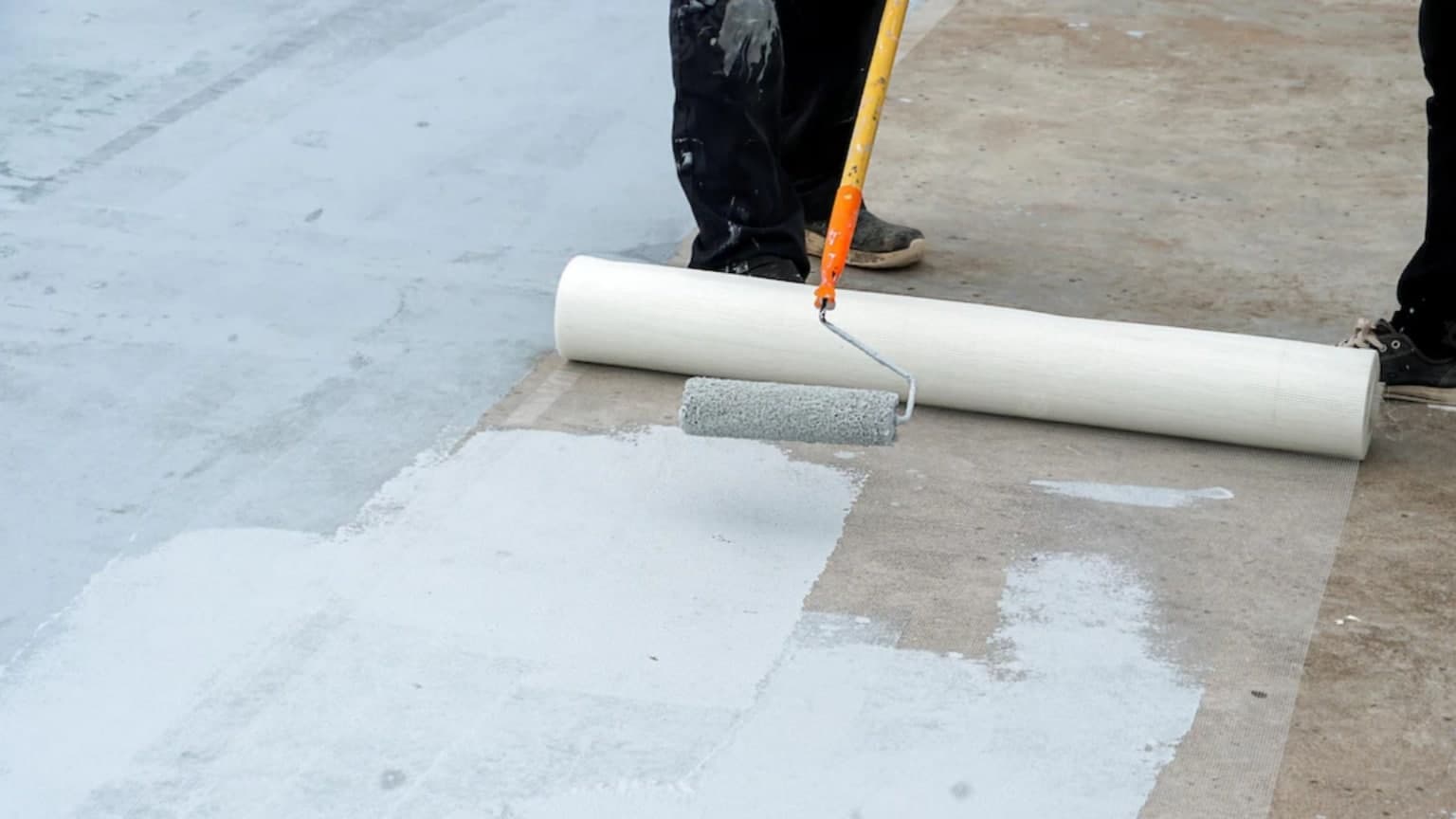 White Roof Coating: The Paint That Extends The Roof Life